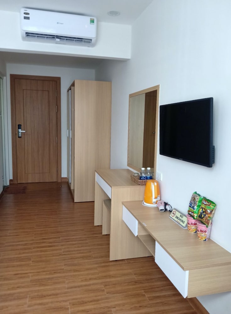 Galaxy Hotel 30/33
