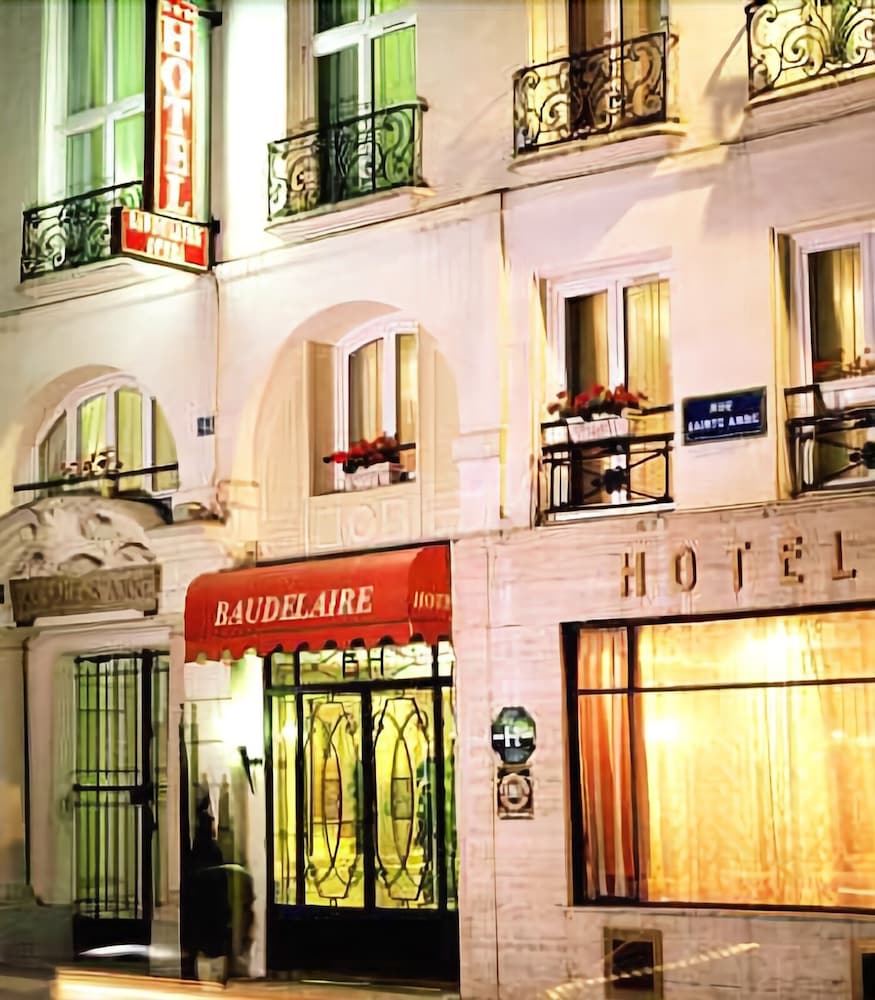 Hotel Baudelaire Opera 2/72