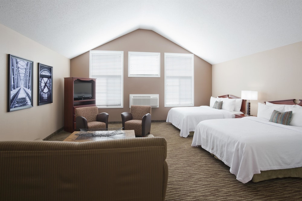 GrandStay Residential Suites - Eau Claire 7/49
