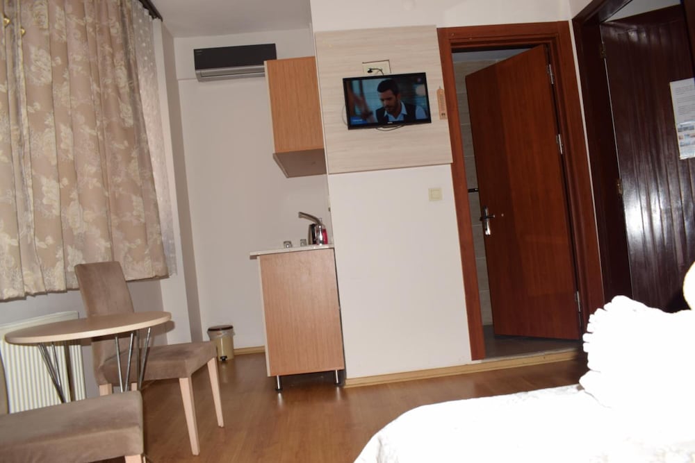 Royal Suites Besiktas Hotel 42/67