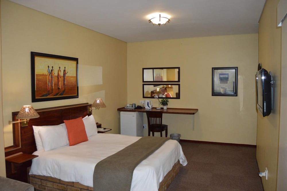 Ascot Inn 10/63