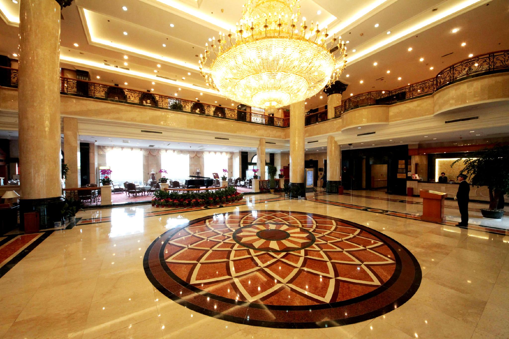 CHINA GARDEN HOTEL 5/56
