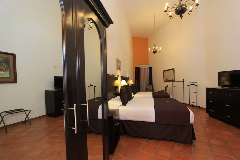 La Casona de Don Lucas 40/72