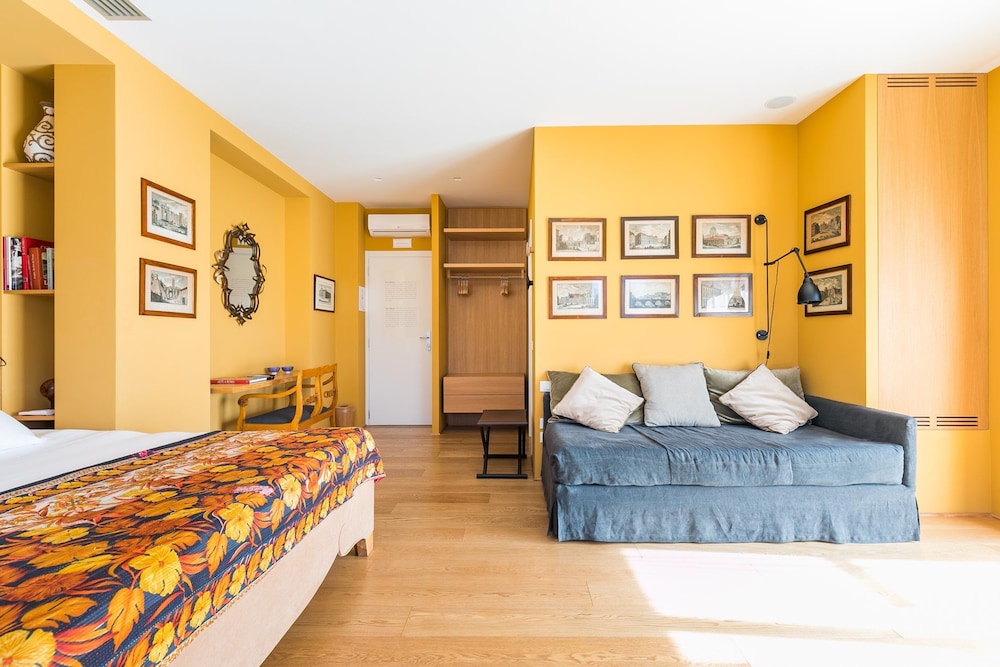 Rarity Suites 15/74
