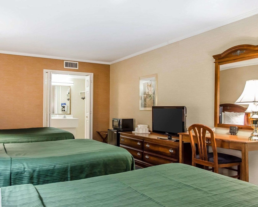 Quality Inn Gettysburg Motor 10/47