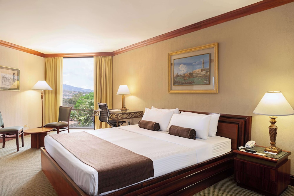 Master, Suite, King Bed