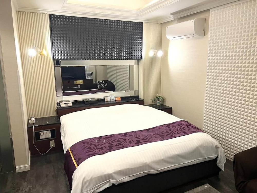 Hotel Pareo (Adult Only) 7/23