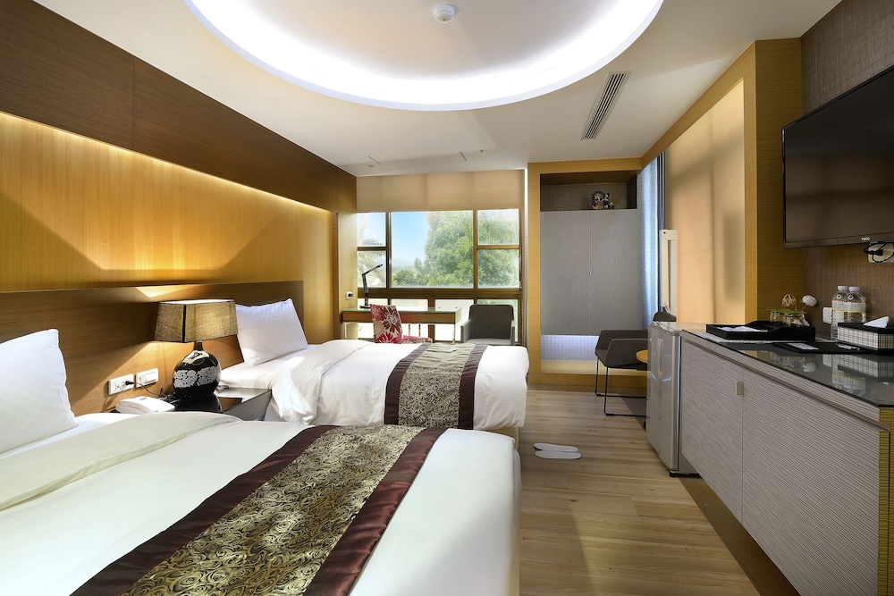 Jinsha Lake Side Hotel 7/49