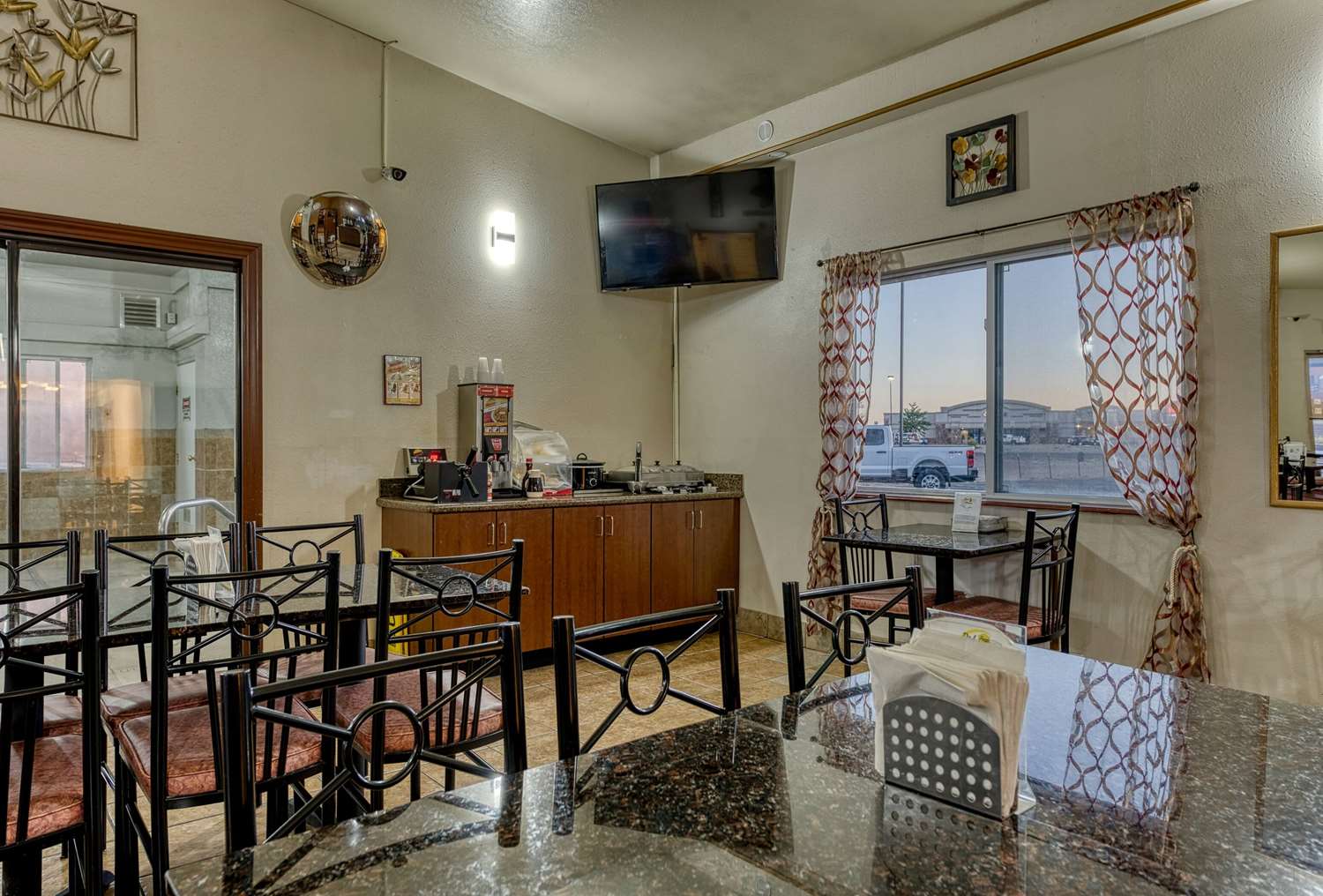 Super 8 By Wyndham Alamosa 42/51