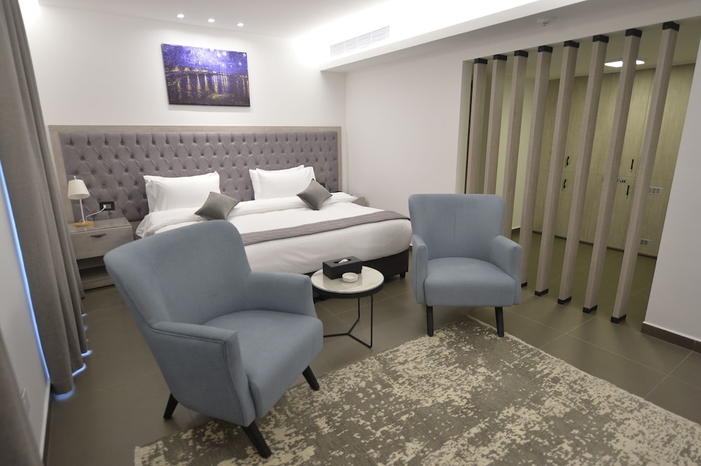 Zett Hotel Jounieh 18/43
