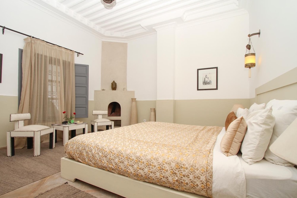Riad 64 18/48