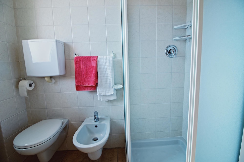 Albergo Moderno 49/50