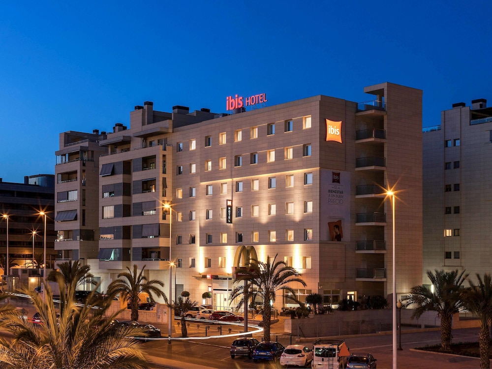Ibis Elche 1/76