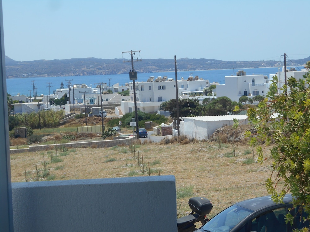 Elea Milos (ex Antonis Rooms) 31/45