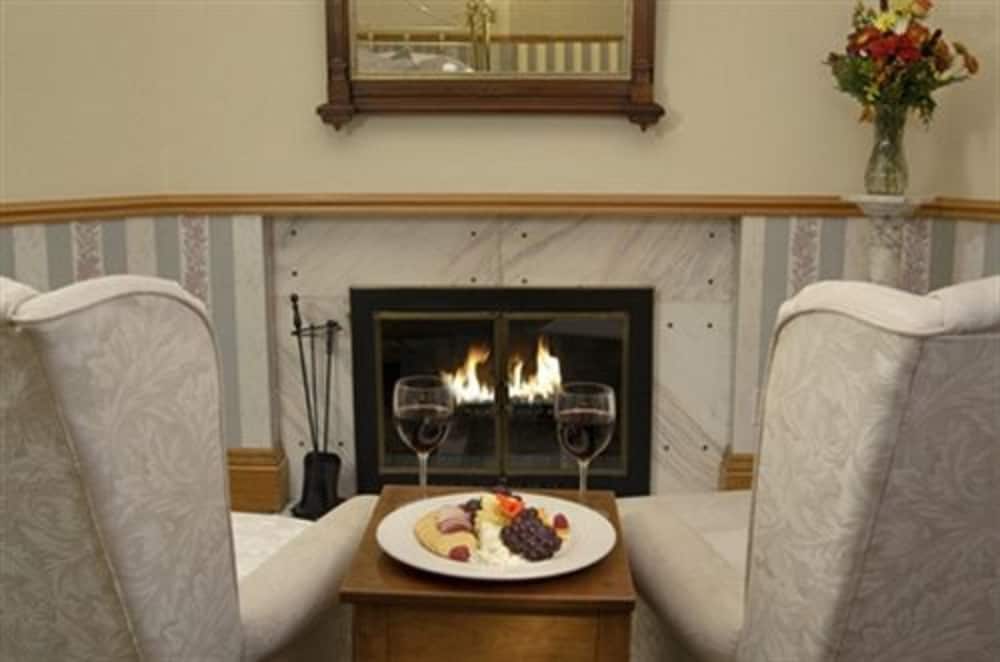 Old Rittenhouse Inn 36/50