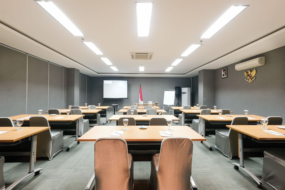 Hotel 88 Mangga Besar 62 Lokasari By WH 54/62