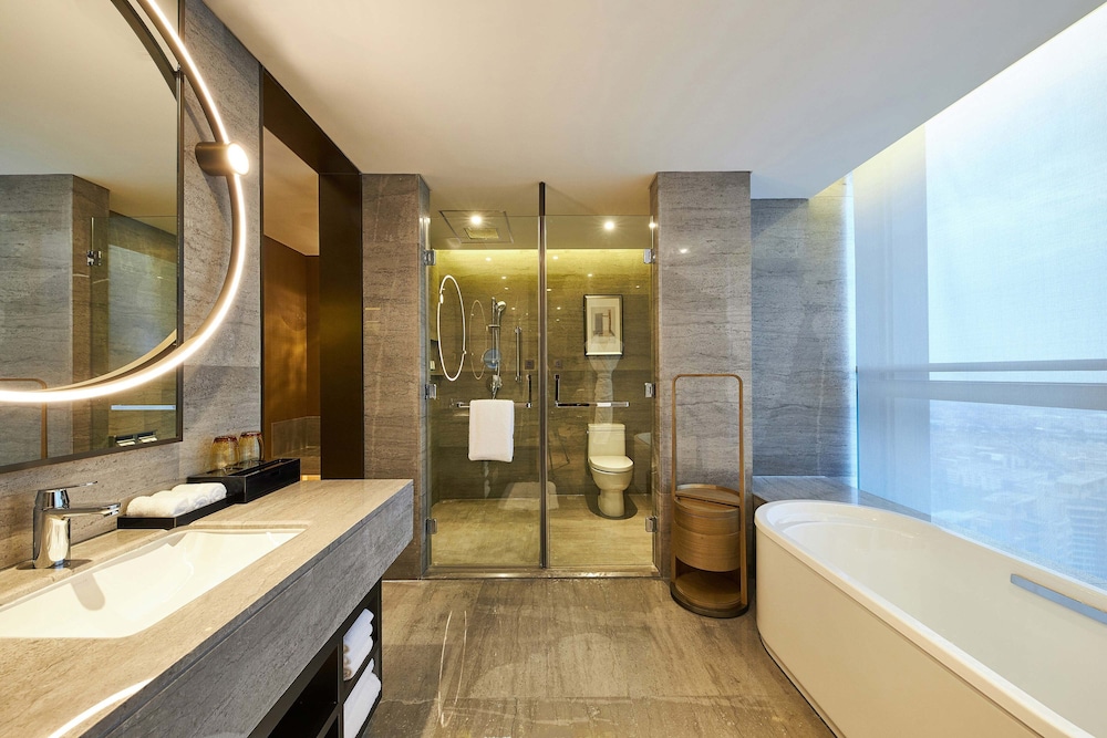 The Westin Zhongshan Guzhen 18/40