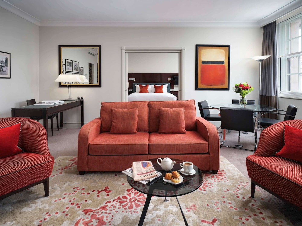 Sofitel London St James 51/70