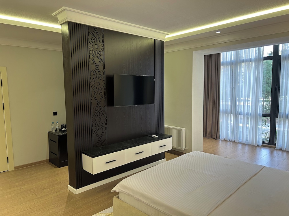 Hotel Ishonch 31/50