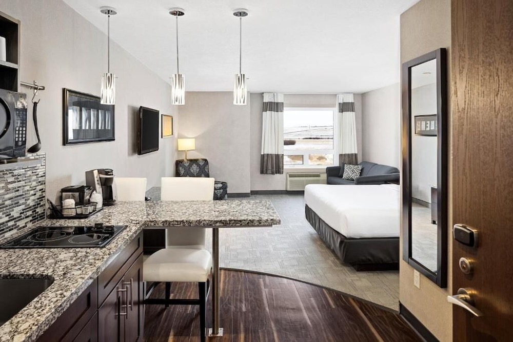 Home Inn And Suites Swift Current 59/60