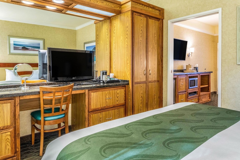 Quality Suites Downtown San Luis Obispo CA 6/58