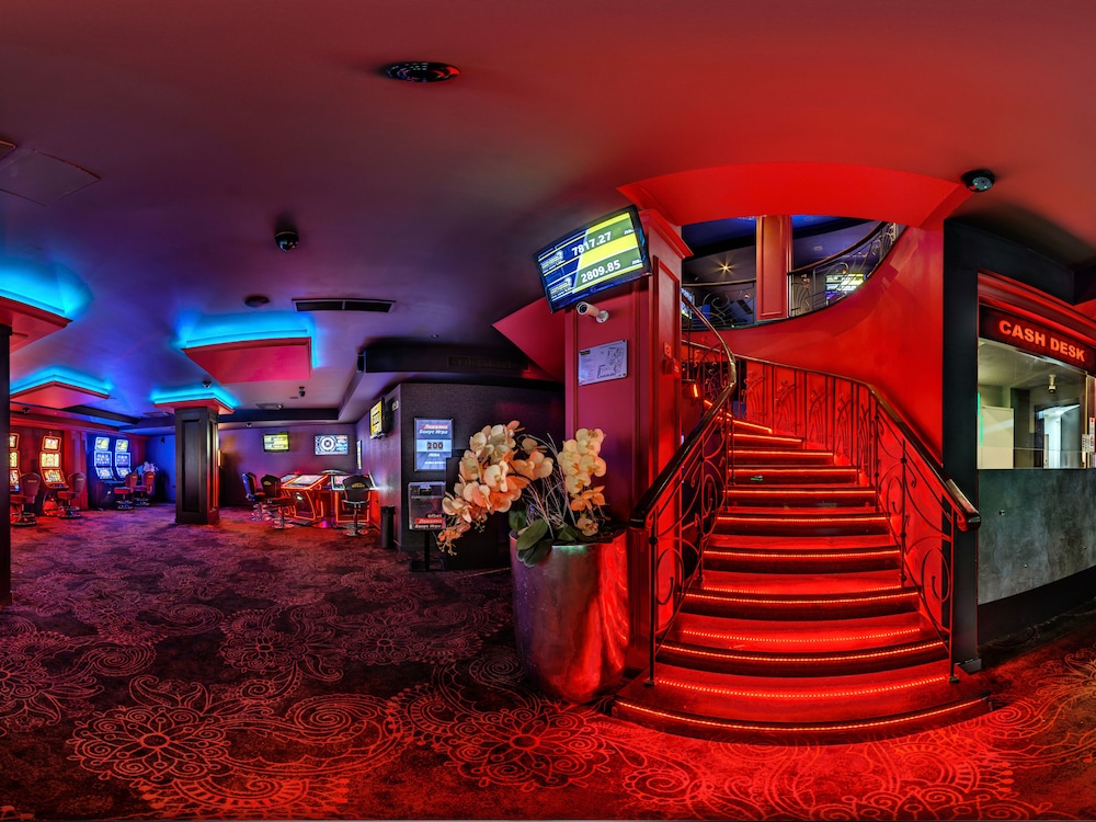Casino Hotel Efbet 68/72