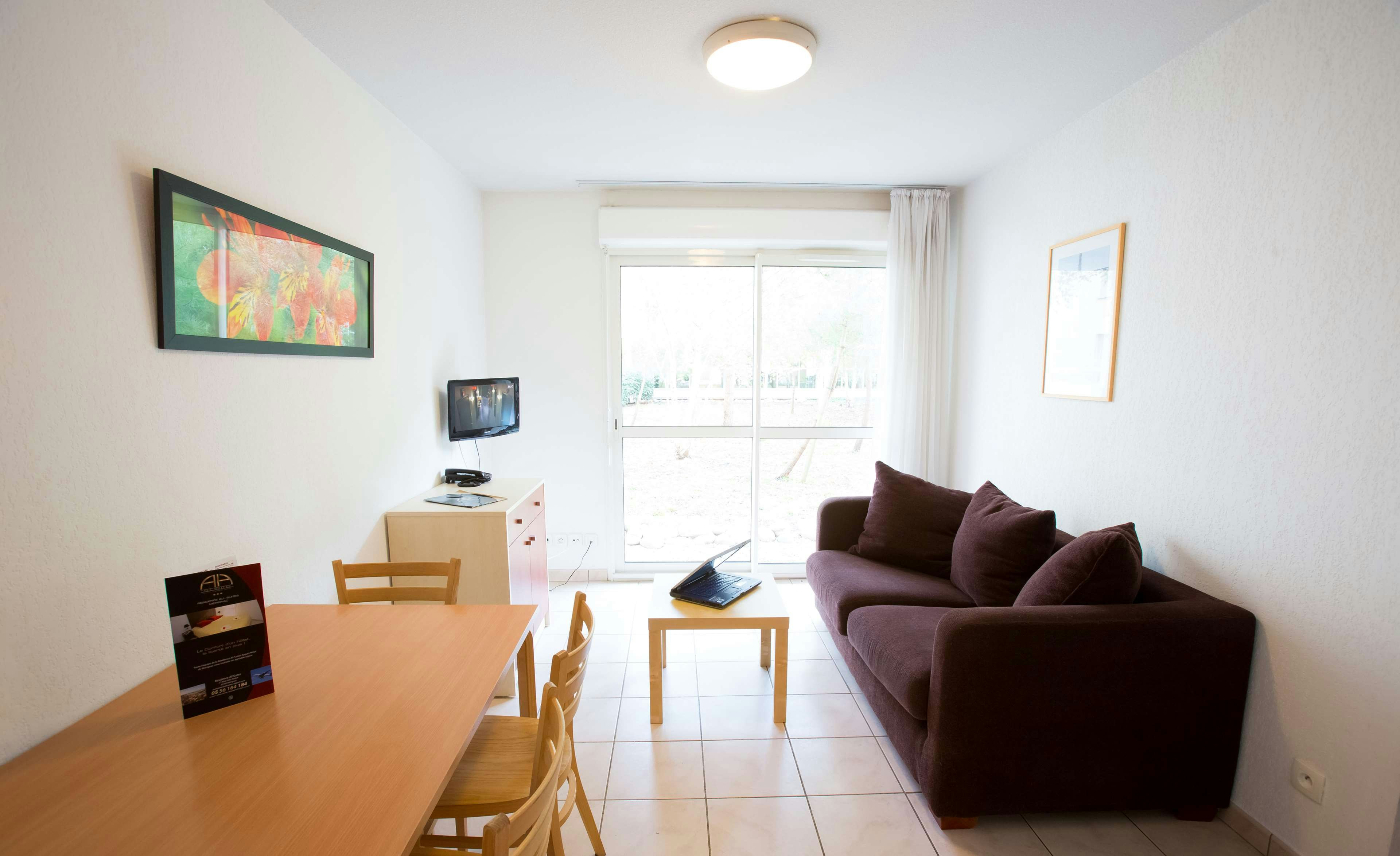 All Suites Appart Hotel Merignac 30/51
