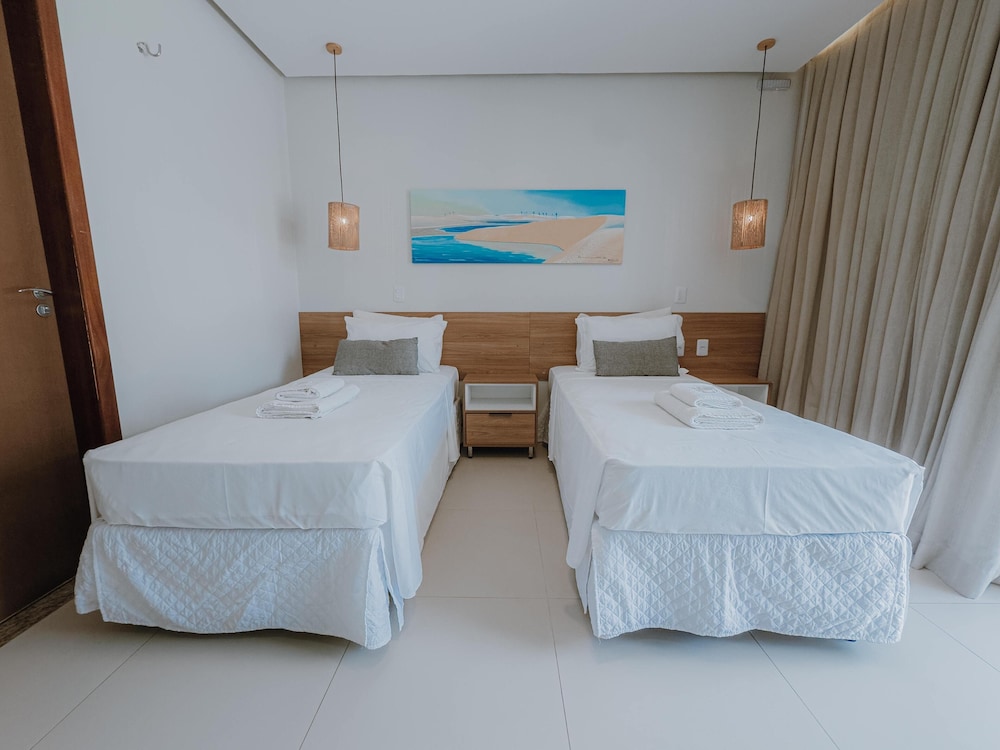 Oiti Beach Resort 10/50