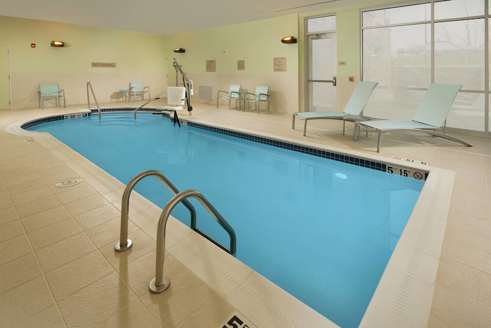 Springhill Suites Bridgeport Clarksburg 7/38