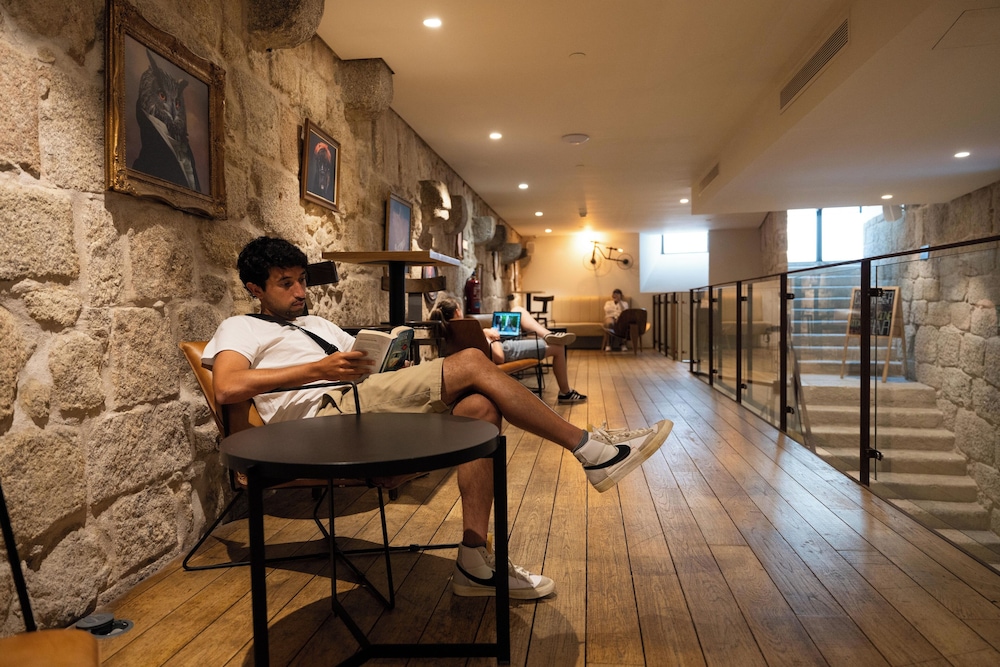 Bluesock Hostels Porto 52/68
