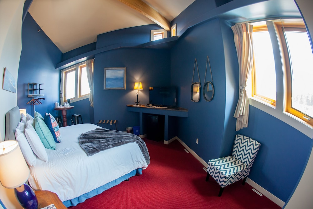 Blue Wave Inn 21/67