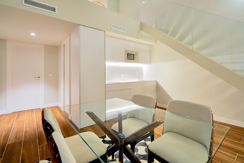 Tandem Torres de Cadiz Suites 37/50