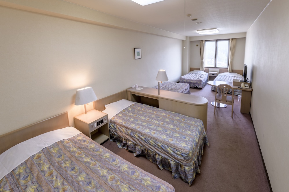 Hotel Tagawa 24/65