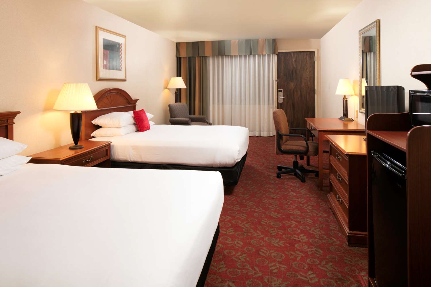 Suite, 2 Queen Beds, Pool Side, Sofa