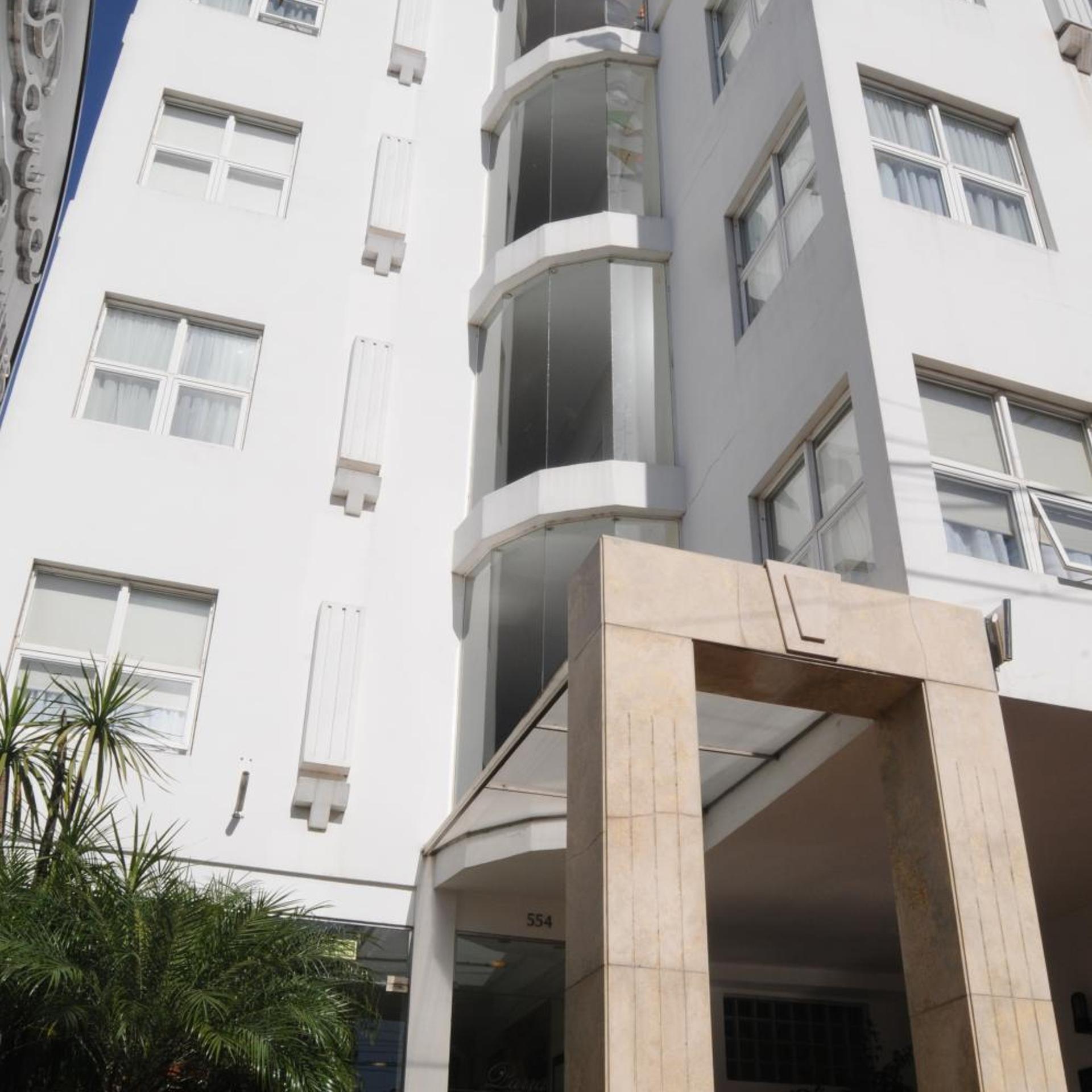 Parra Hotel and Suites 2/27