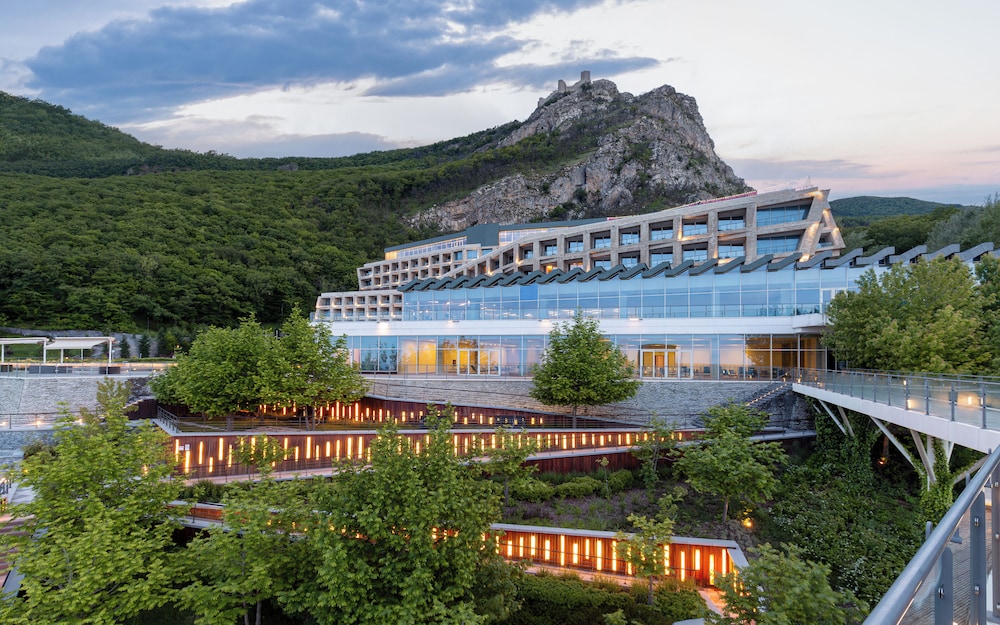 Qalaalti Hotel & Spa 1/50