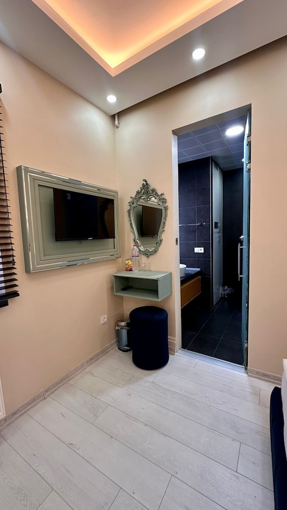 Hotel Next2 52/65
