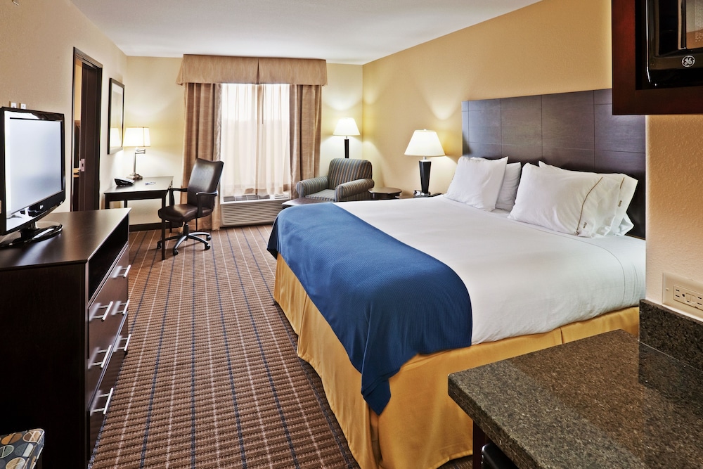 Holiday Inn Express Hotel And Suites Pauls Valley 15/70