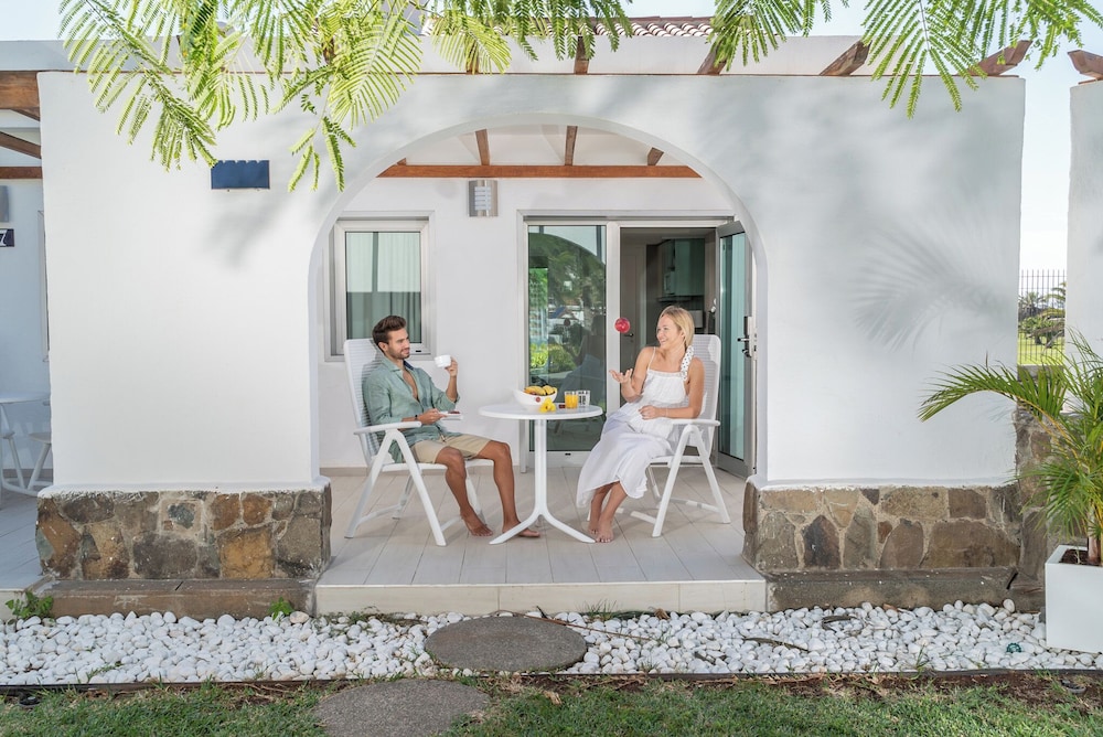 Hotel LIVVO Dunagolf Suites 7/50