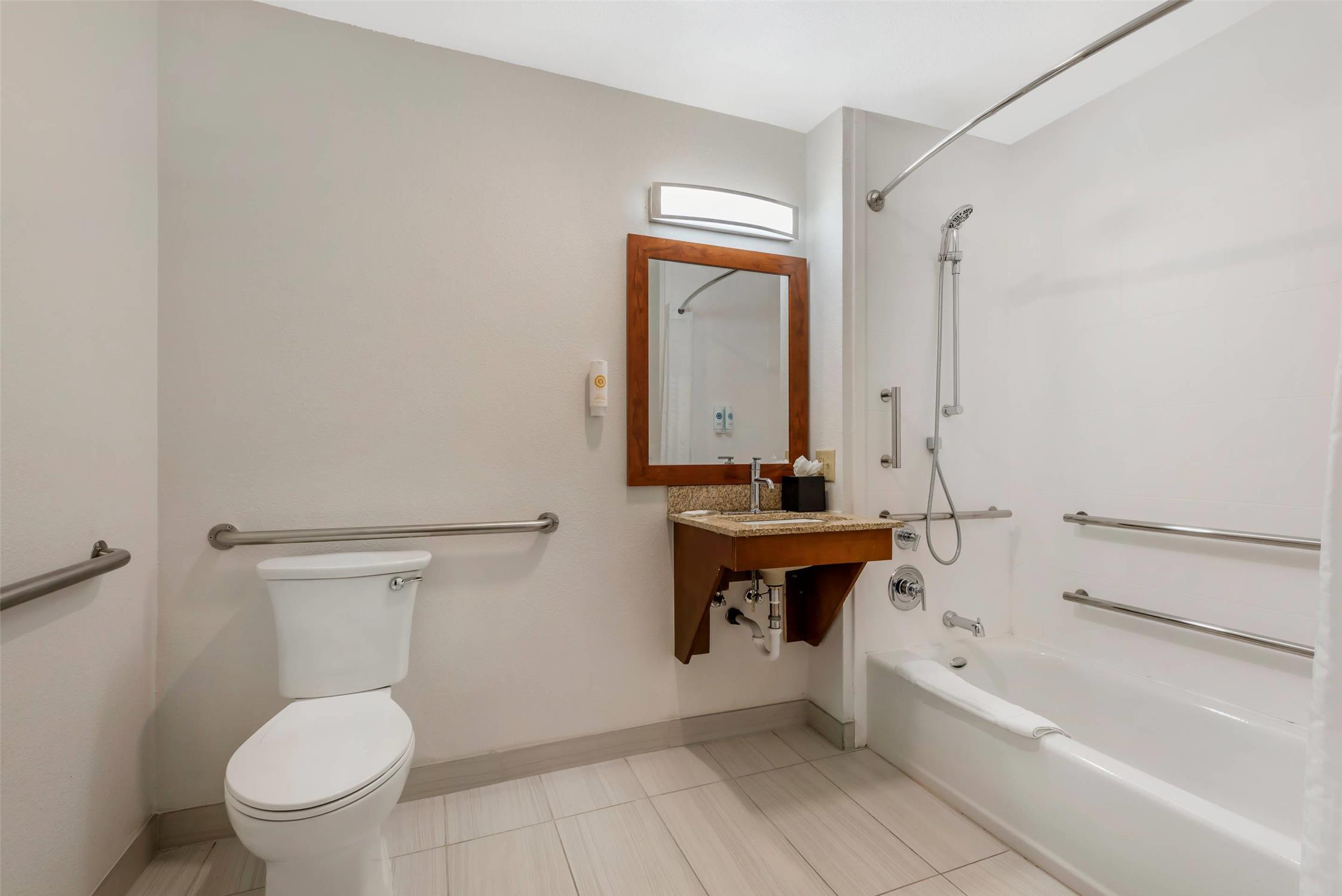 Comfort Inn & Suites Carbondale on the Roaring Fork 60/60