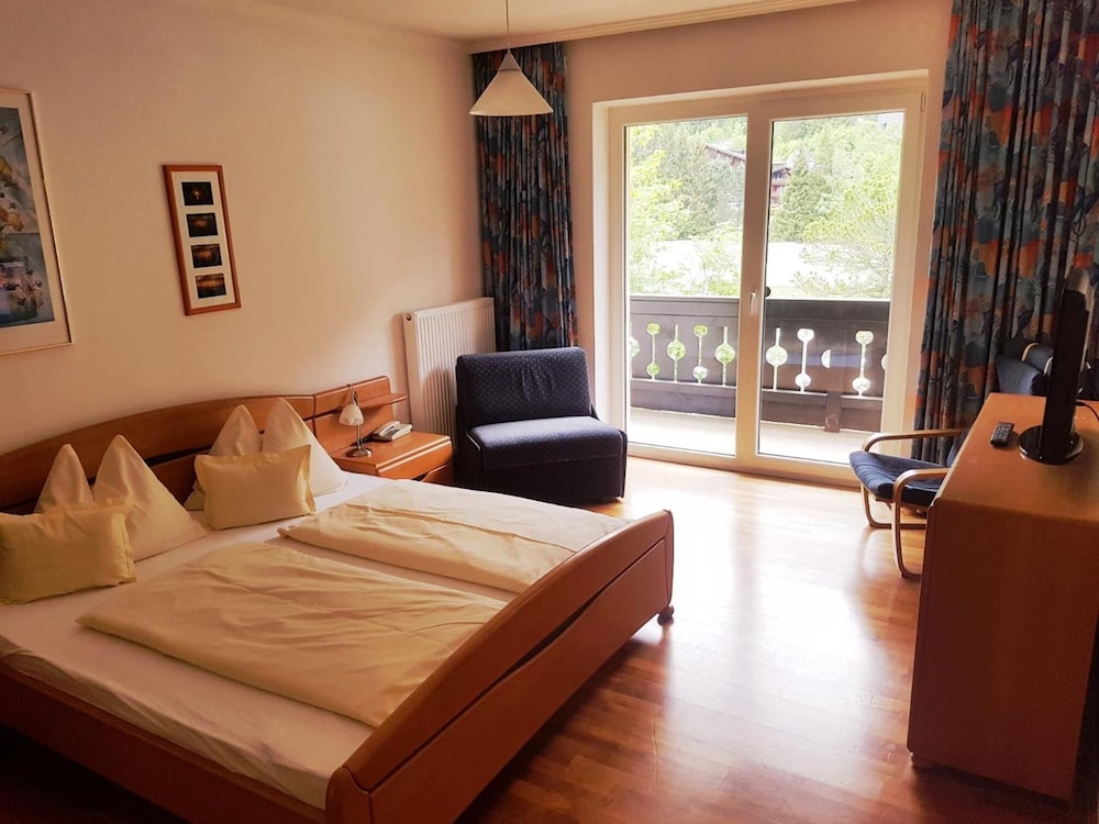 PENSION ST.LEONHARD 8/50