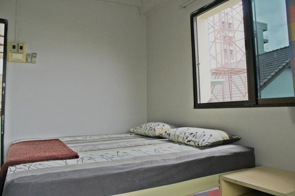Saeng Chan Apartment 11/22