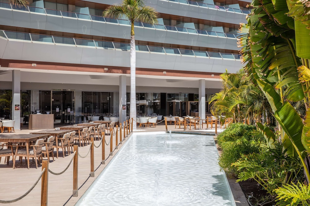 Radisson Blu Resort Spa Gran Canaria Mogan 4/48