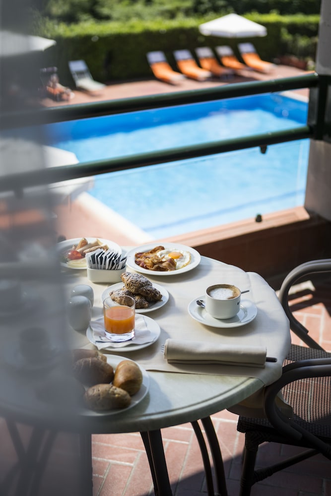 Una Hotel Forte Dei Marmi 56/69