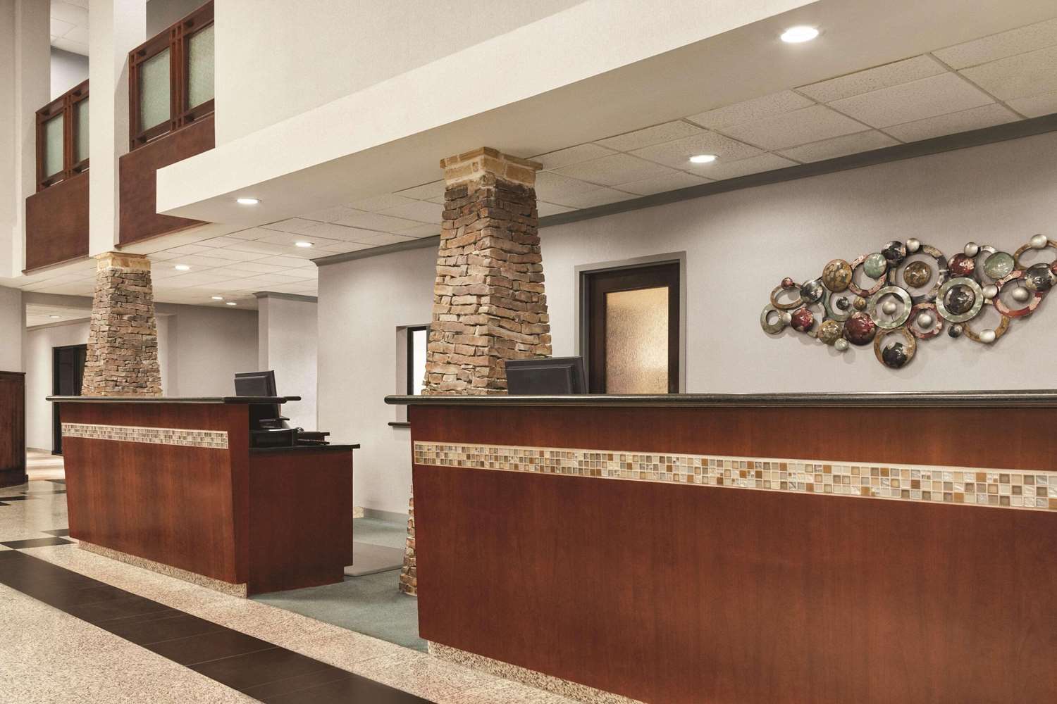 Radisson Hotel Fort Worth North-Fossil Creek 6/52