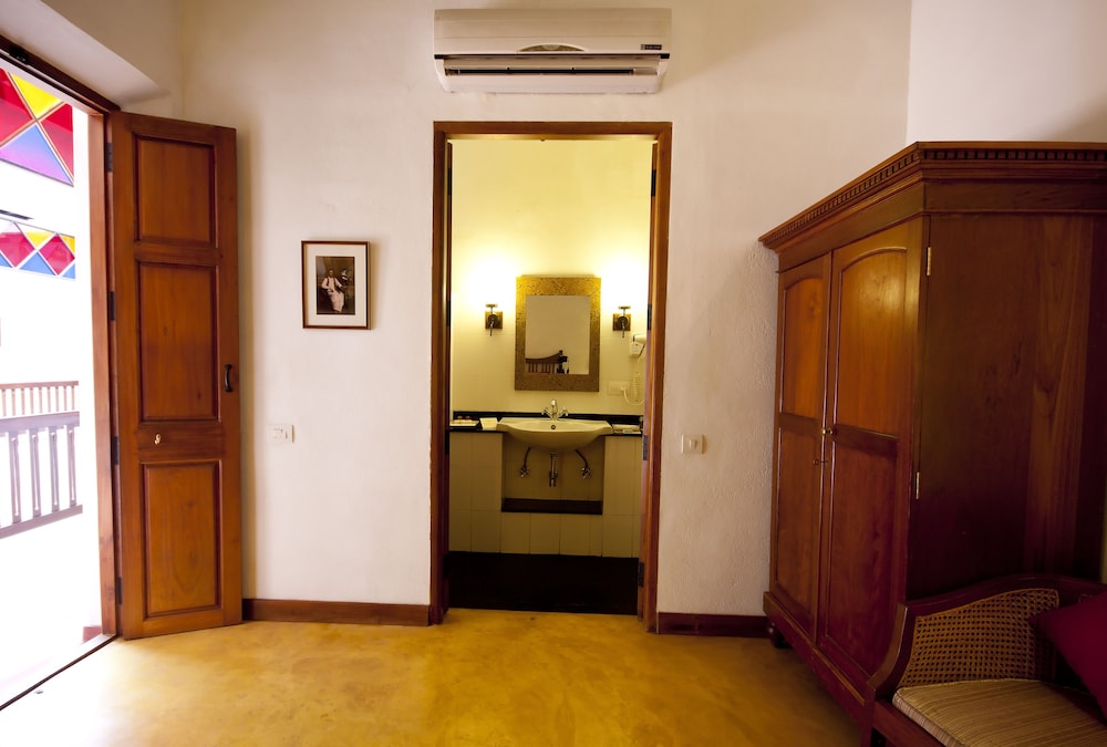 Maison Perumal Hotel & Restaurant CGH Earth 21/40