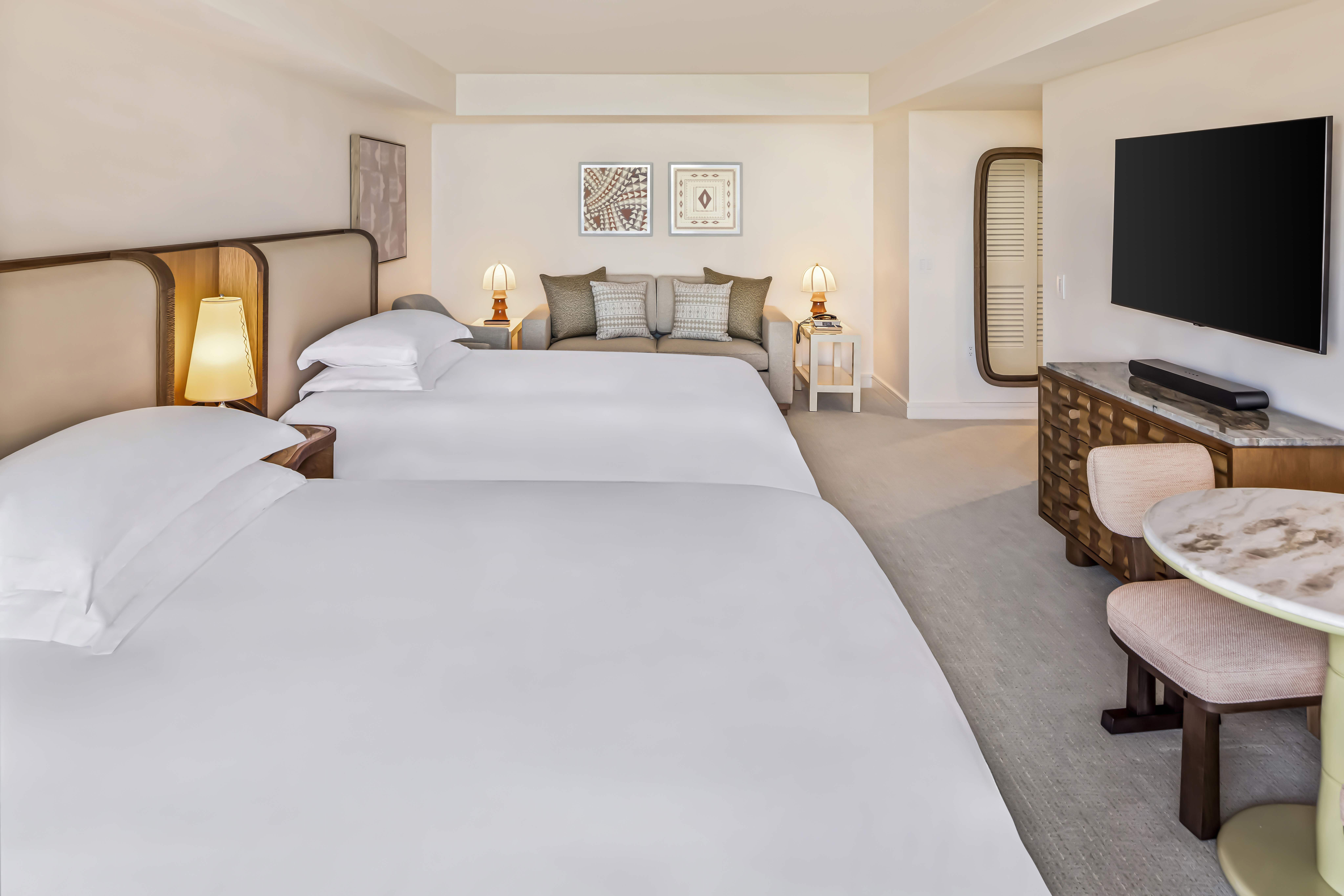 Room, 2 Double Beds, City View