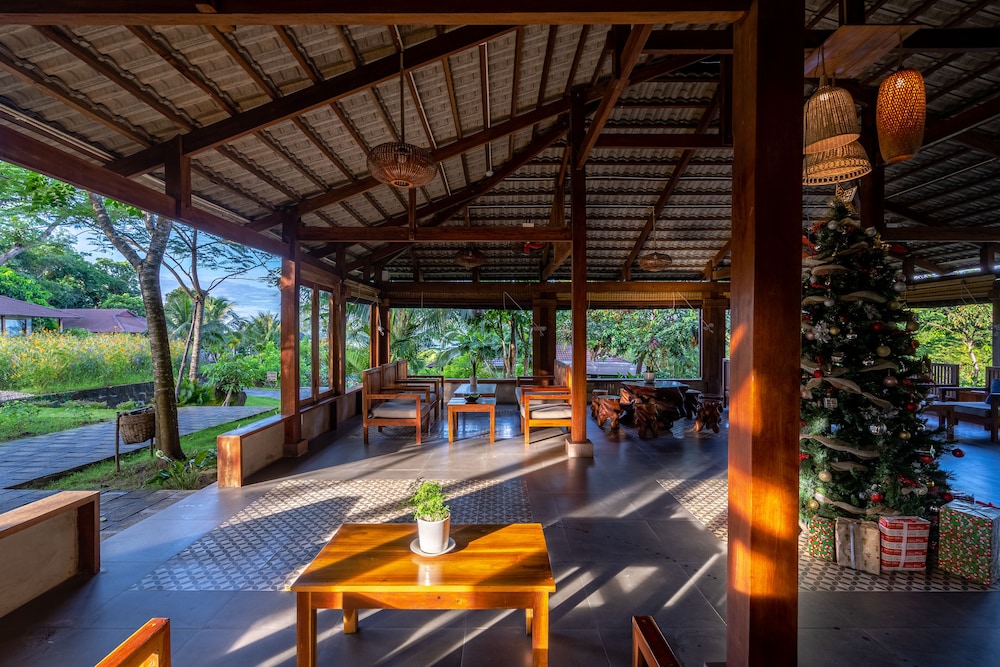 Camia Resort & Spa 53/71