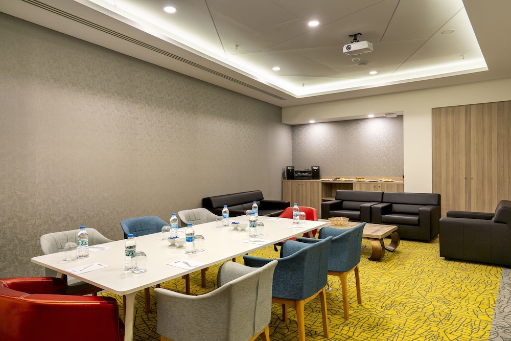 Park Inn By Radisson Istanbul Airport Odayeri 60/71