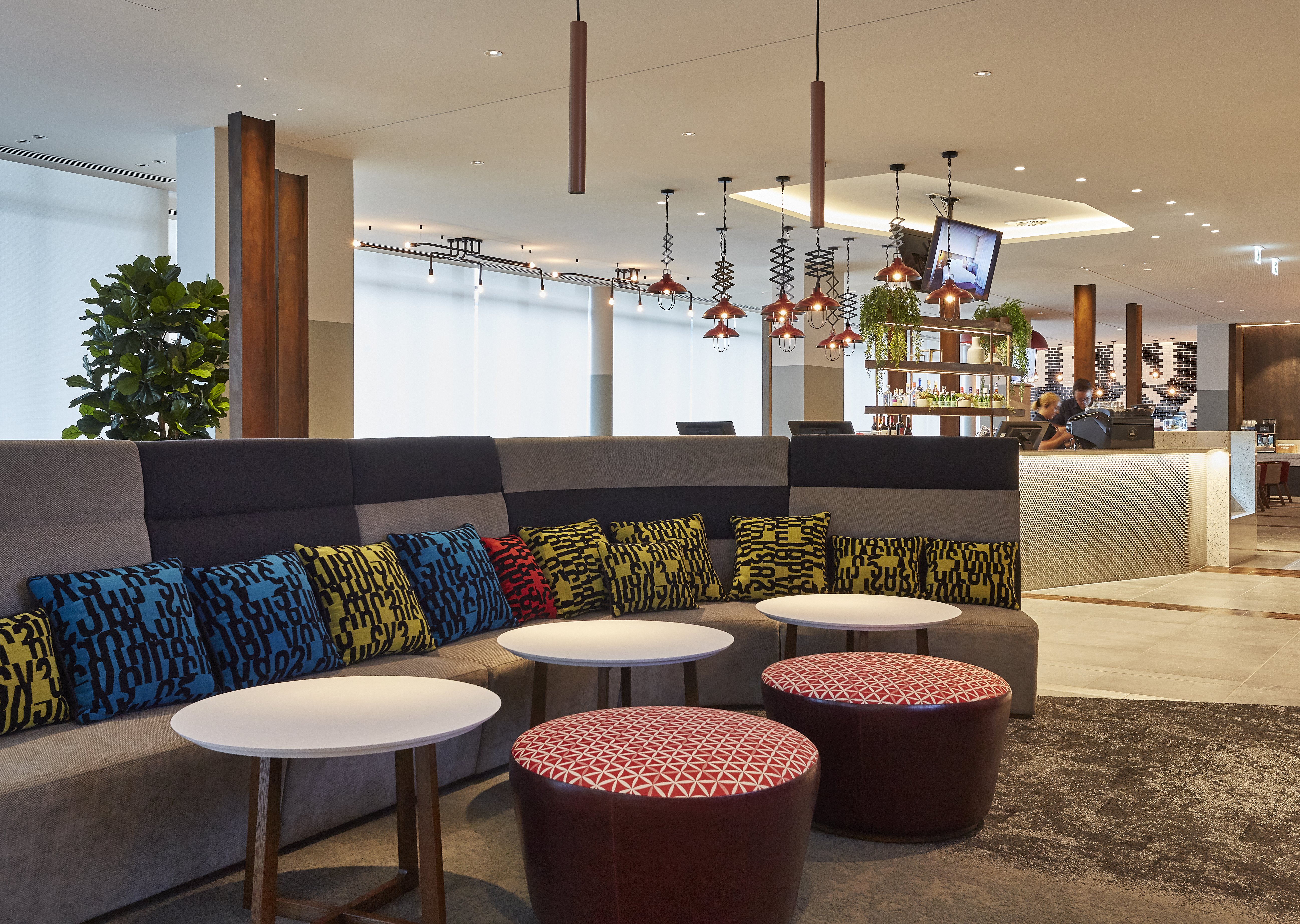 HOLIDAY INN EXPRESS NEWCASTLE 39/63